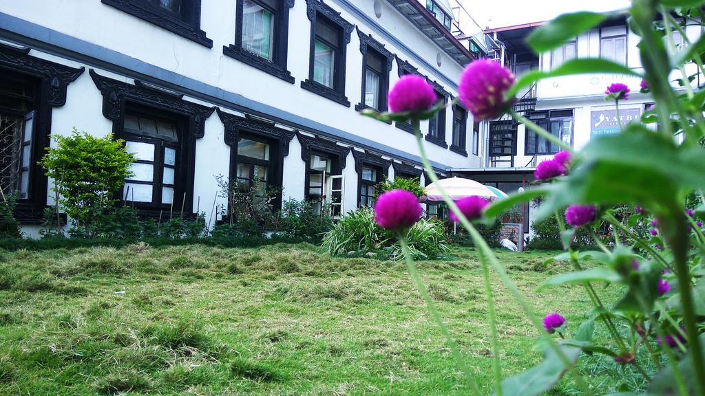 Hotel Heranya Kathmandu Bagian luar foto