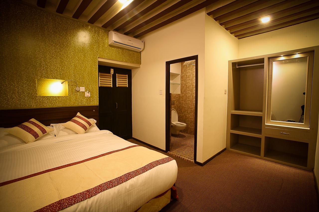 Hotel Heranya Kathmandu Bagian luar foto