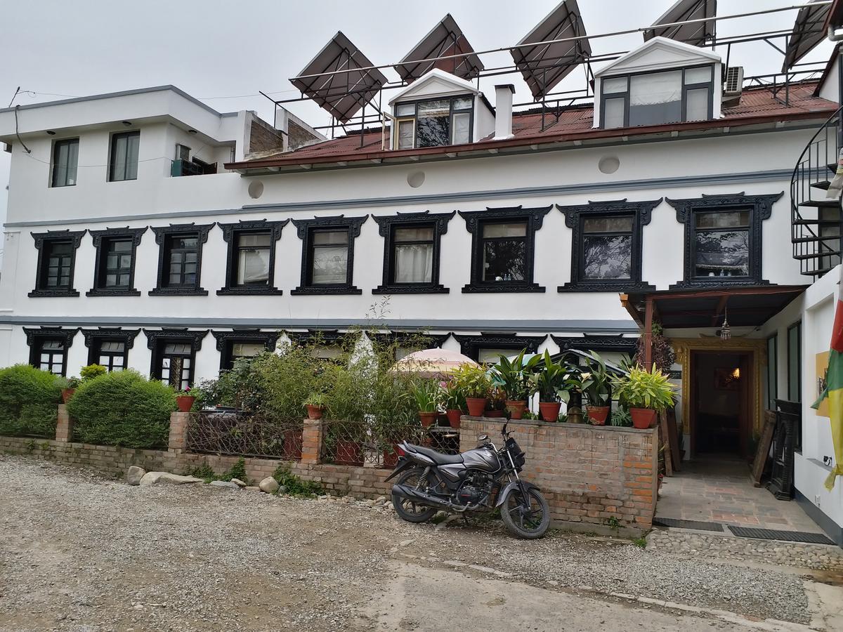Hotel Heranya Kathmandu Bagian luar foto