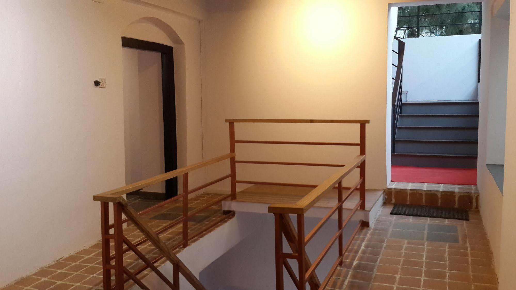 Hotel Heranya Kathmandu Bagian luar foto