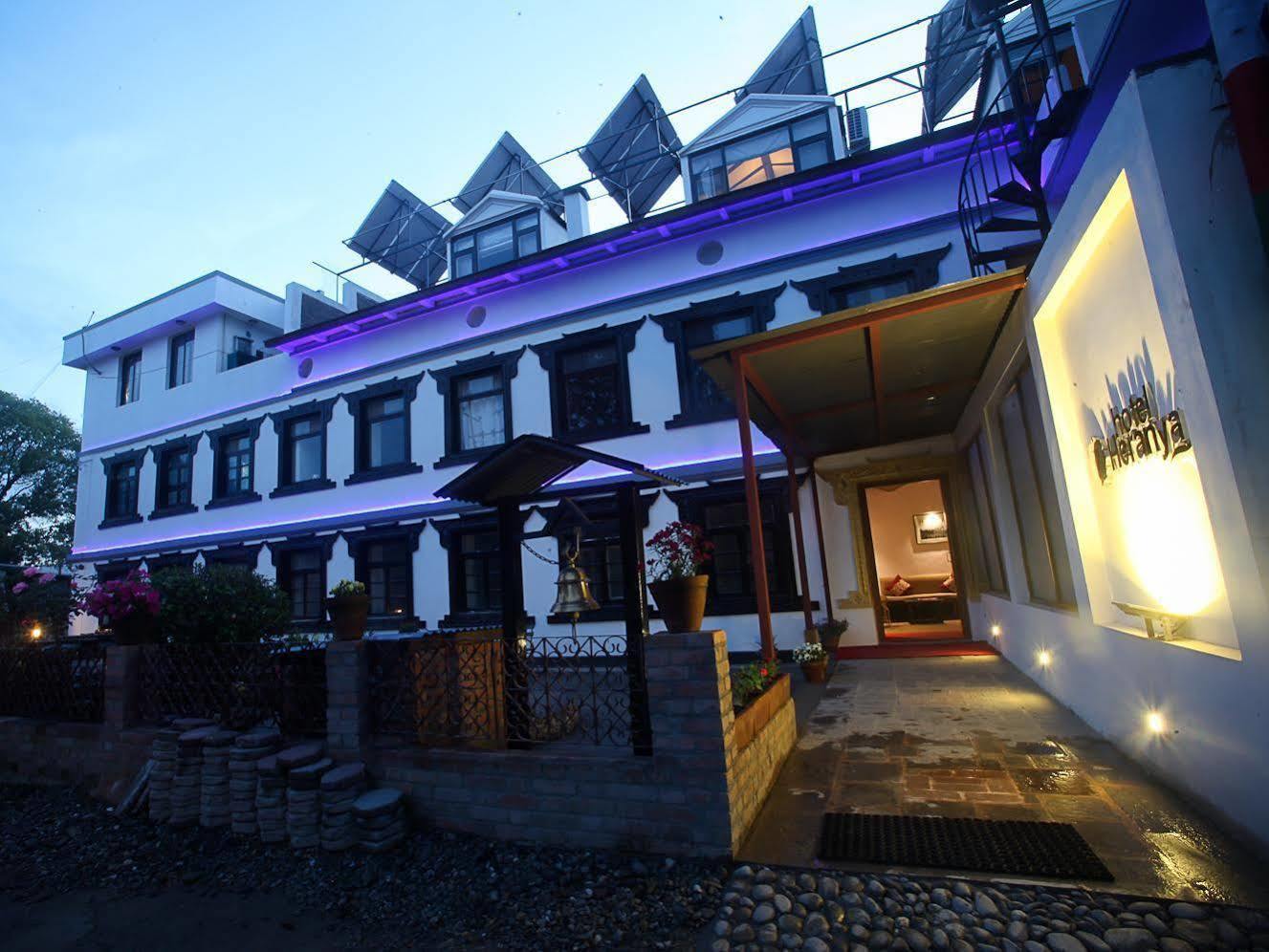 Hotel Heranya Kathmandu Bagian luar foto